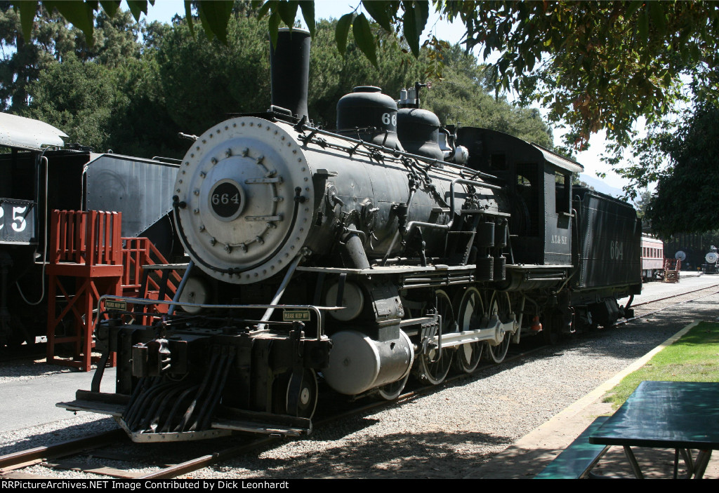 ATSF 664